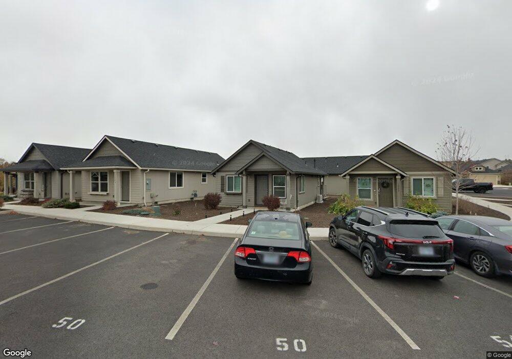 1550 SW 36th Loop, Redmond, OR 97756 - photo 1