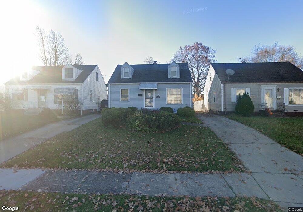 21500 Watson Rd, Maple Heights, OH 44137 - photo 1