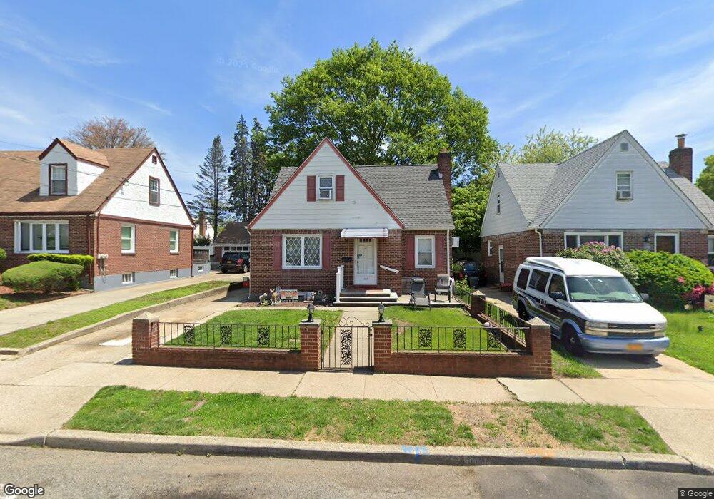 145 Grange St, Franklin Square, NY 11010 - photo 1