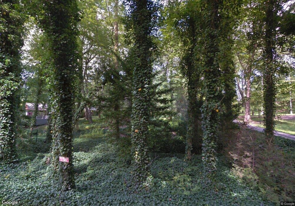 805 NE Lakeshore Dr, Millville, NJ 08332 - photo 1