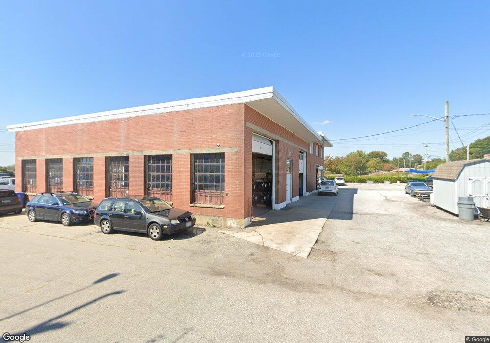 32 Williams Ave W unit 2, Stonington, CT 06378 - photo 1