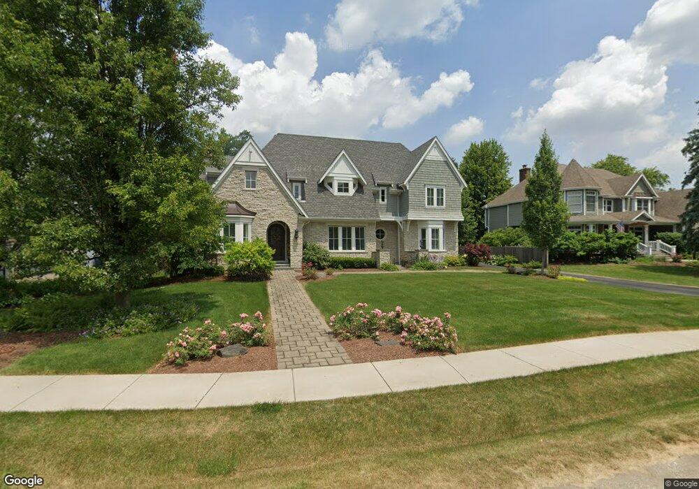 915 Parkside Rd, Naperville, IL 60540 - photo 1