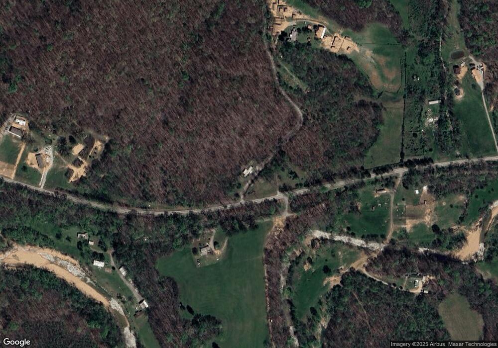 35 Phillips Ln, Stewart, TN 37175 - photo 1