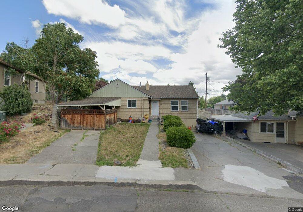 714 NW 11th St, Pendleton, OR 97801 - photo 1