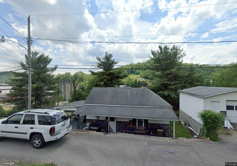 153 N Ash St, Anmoore, WV 26323 - photo 1