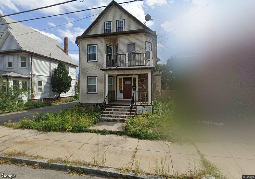 86-88 Oliver St unit 1, Malden, MA 02148 - photo 1