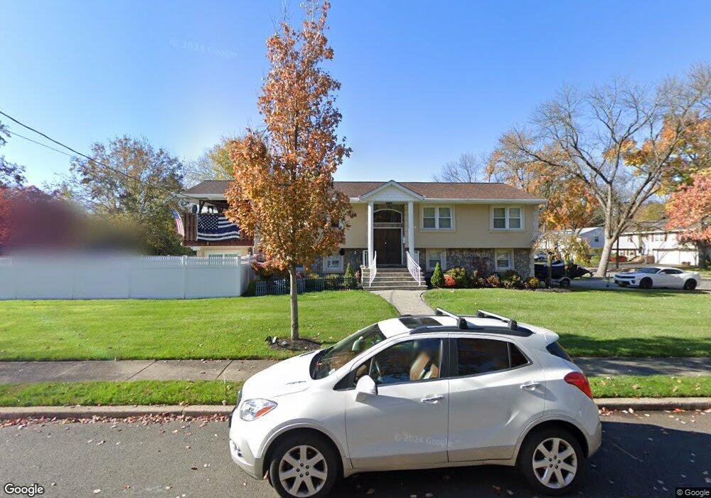 523 Berry Ln, Paramus, NJ 07652 - photo 1