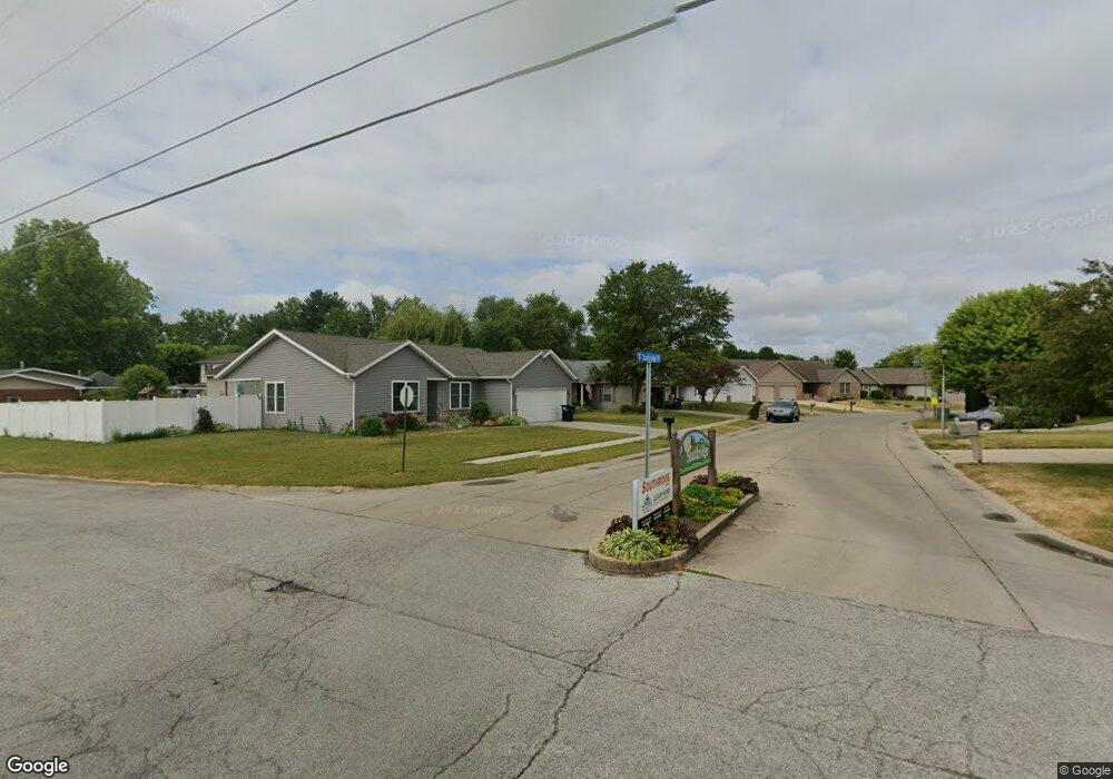 2033 Southridge Dr, Frankfort, IN 46041 - photo 1