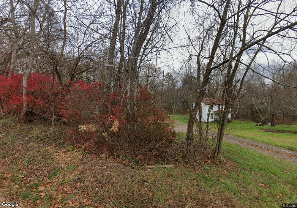 32 Scrabble Rd N, Castleton, VA 22716 - photo 1