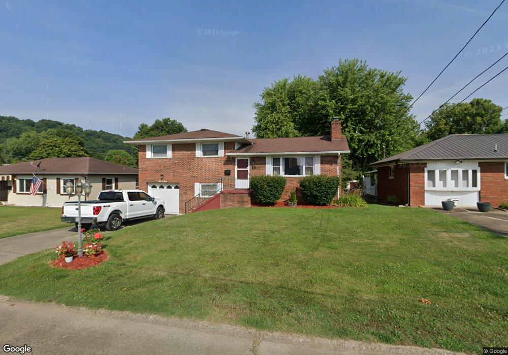 303 28th St, Dunbar, WV 25064 - photo 1
