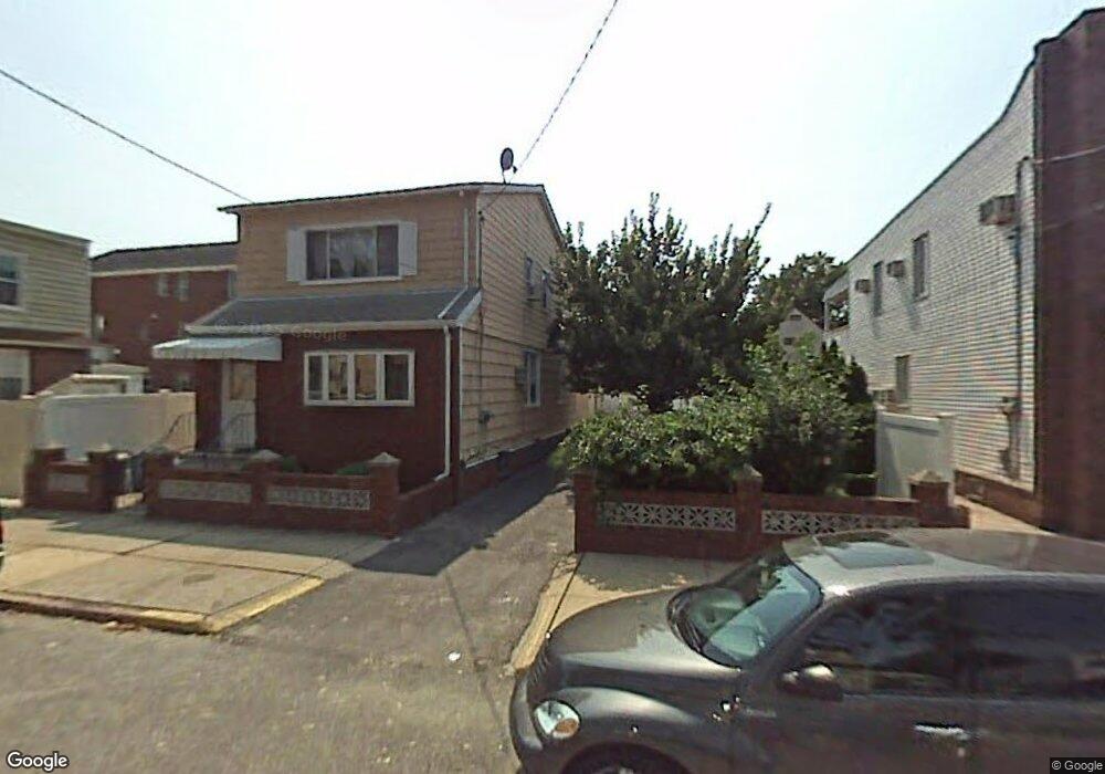 7178 58th Rd, Maspeth, NY 11378 - photo 1