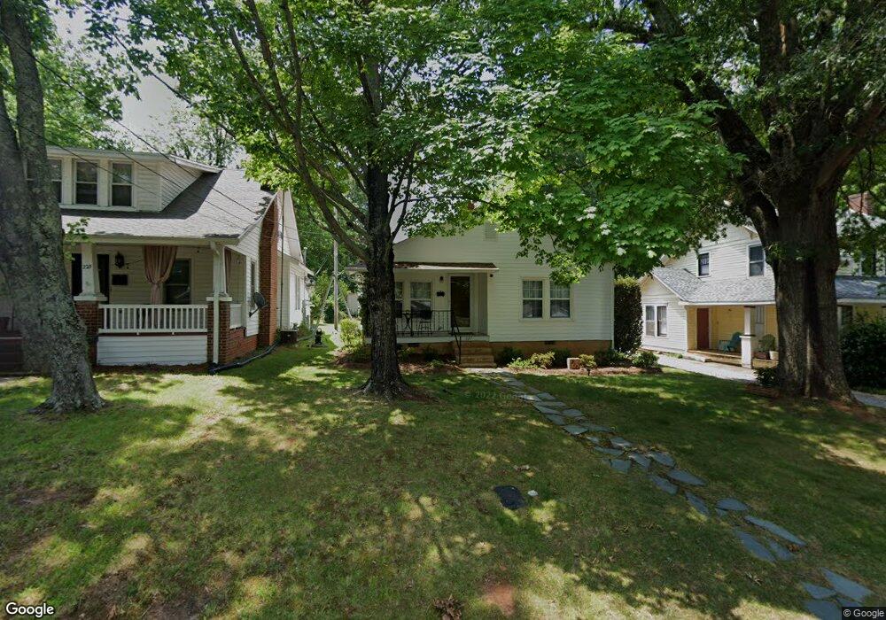 227 Maple St, Statesville, NC 28677 - photo 1