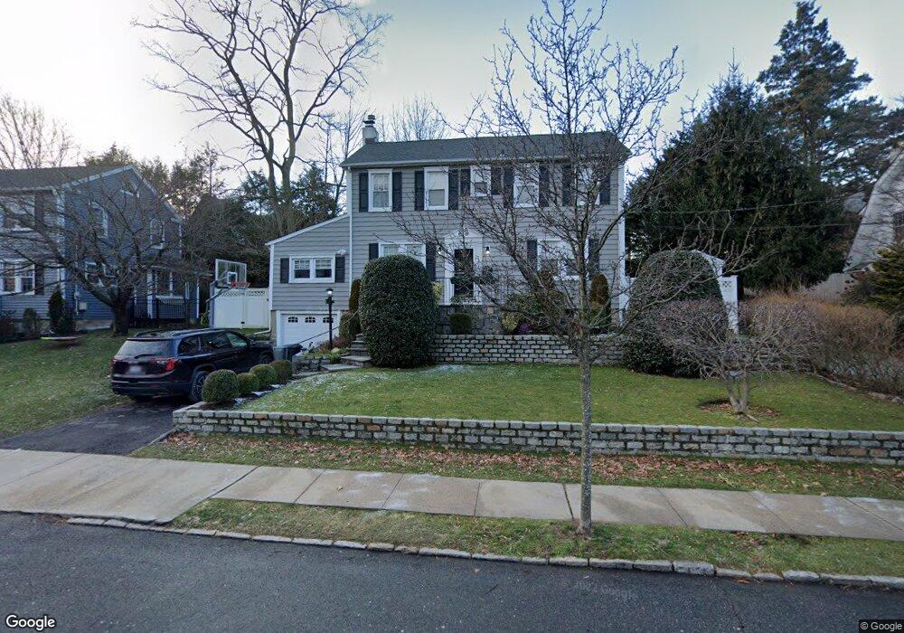 151 Chatfield Rd, Bronxville, NY 10708 - photo 1