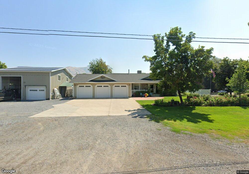 185 S 200 E, Hyrum, UT 84319 - photo 1