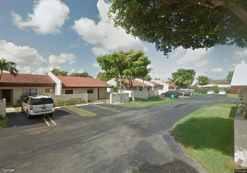 15316 SW 81st Ln, Miami, FL 33193 - photo 1