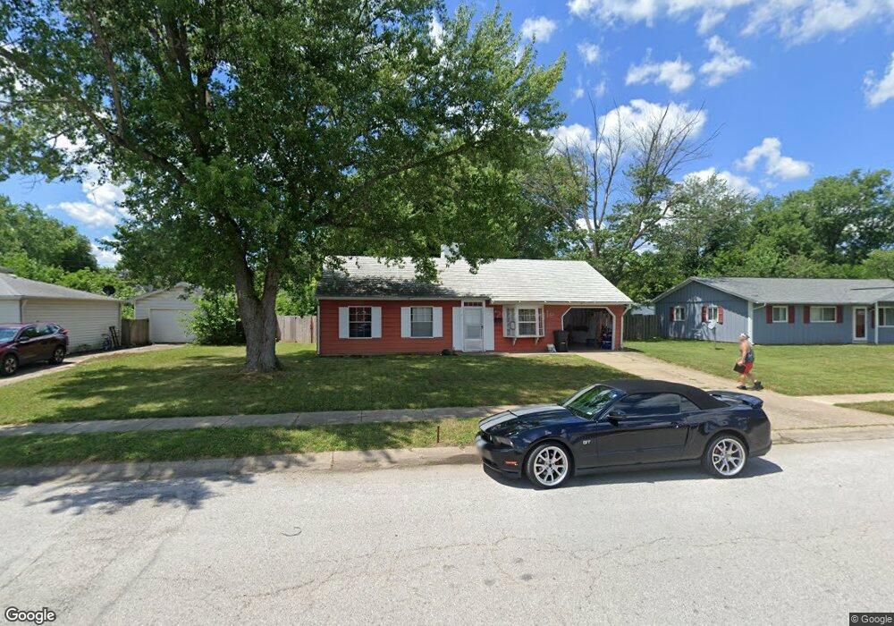 872 Longfellow Ln, Plainfield, IN 46168 - photo 1