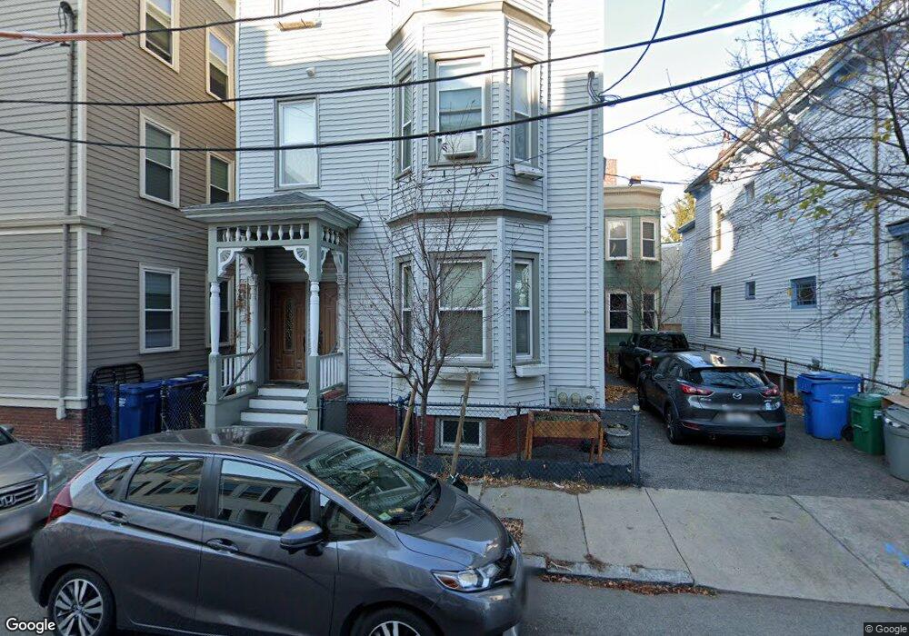 19 Carlisle St unit 3, Cambridge, MA 02139 - photo 1
