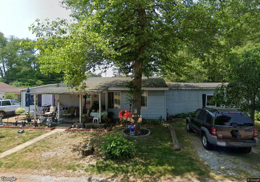 8189 N Hiawatha Place, Walkerton, IN 46574 - photo 1