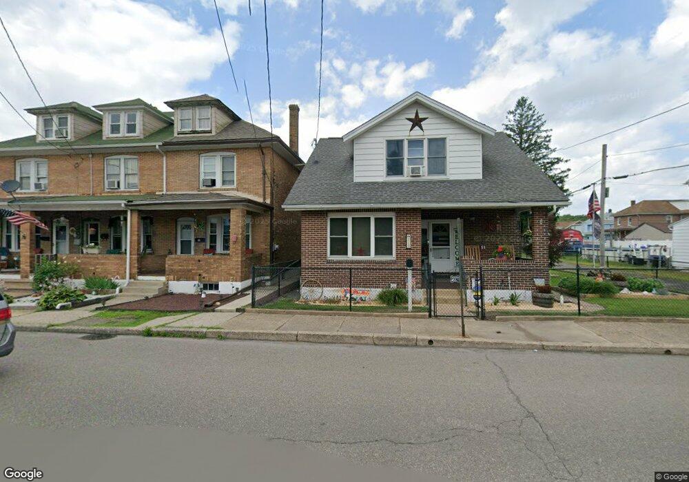 311 E Blaine St, McAdoo, PA 18237 - photo 1