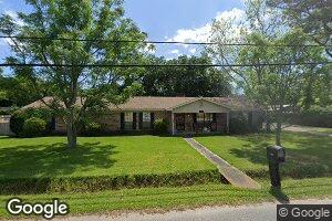456 Iroquois St, Mobile, AL 36611
