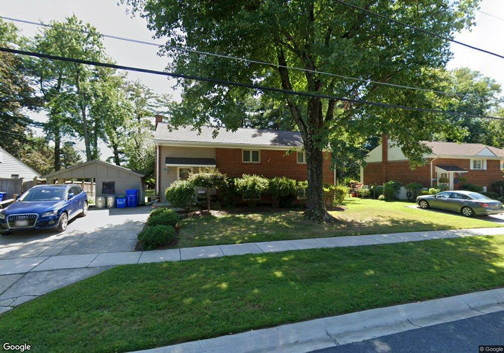 4004 Southend Rd, Rockville, MD 20853 - photo 1