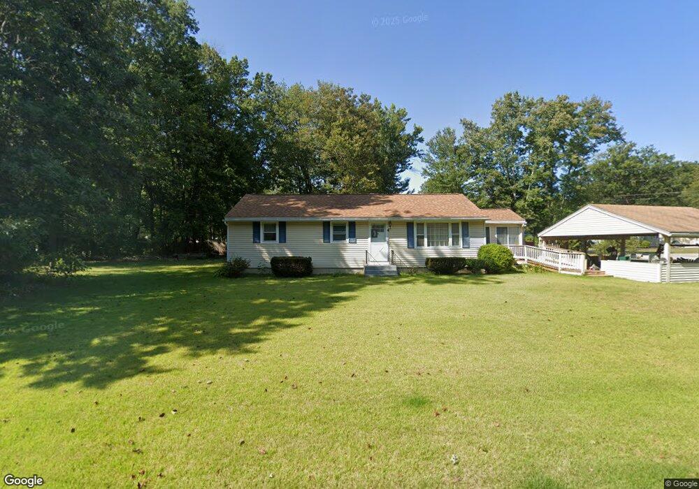 4 Eden St, MerriMacK, NH 03054 - photo 1