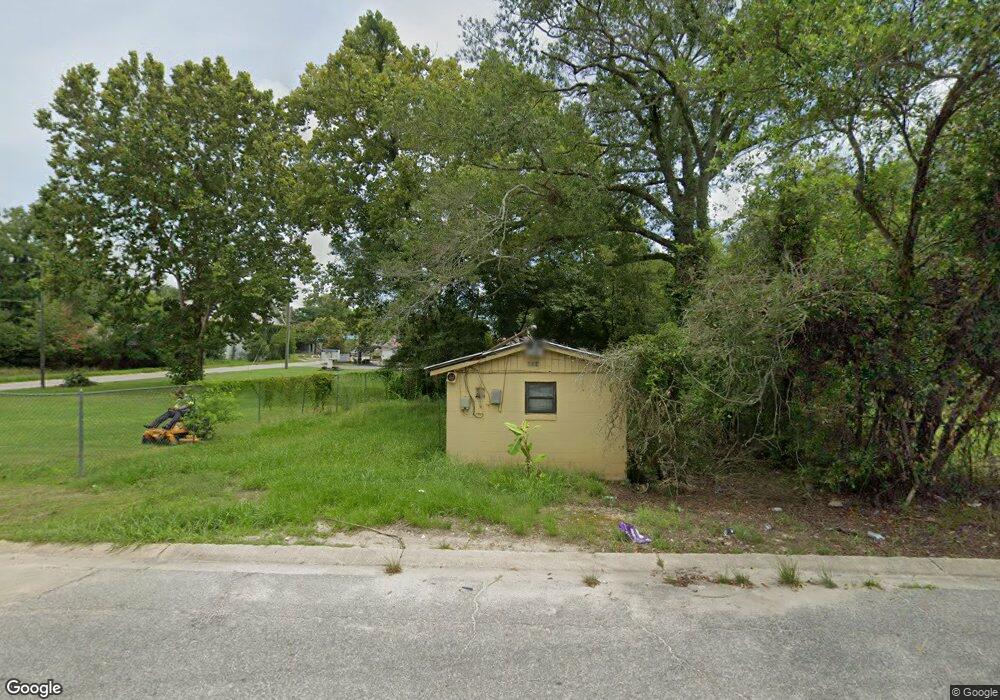 112 5th St NW, Moultrie, GA 31768 - photo 1