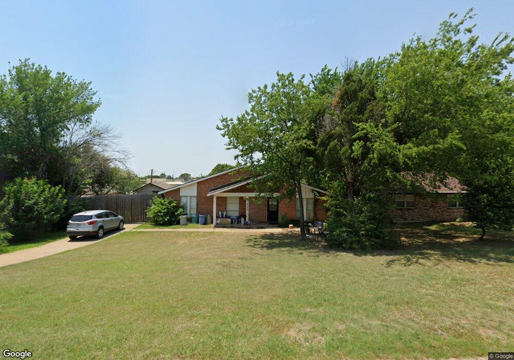 5305 Tiffin Dr, North Richland Hills, TX 76180 - photo 1