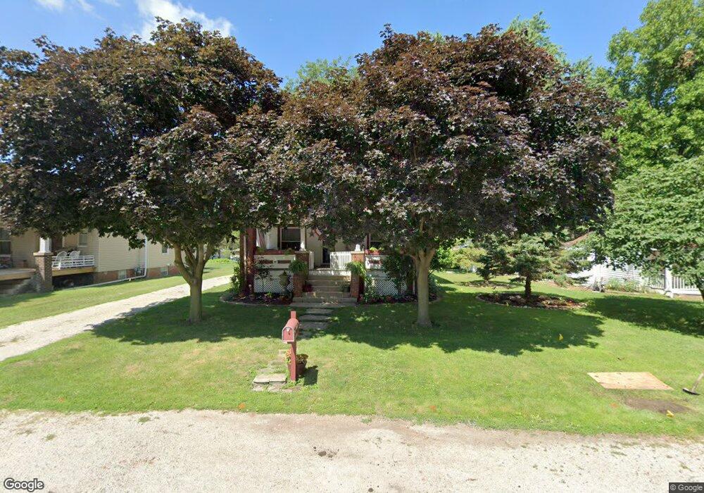 103 S Jackson St, Philo, IL 61864 - photo 1