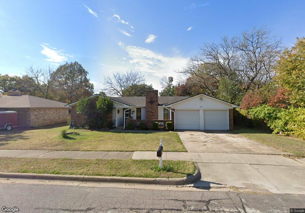 6517 Riddle Dr, North Richland Hills, TX 76182 - photo 1