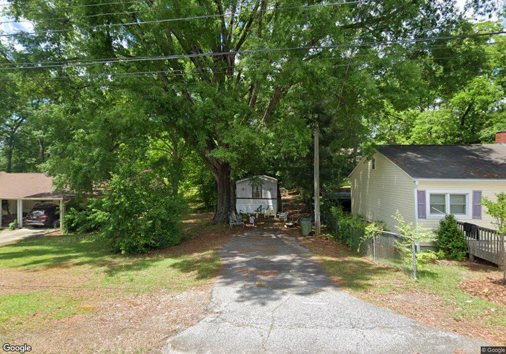 312 S Pine St, Walhalla, SC 29691 - photo 1