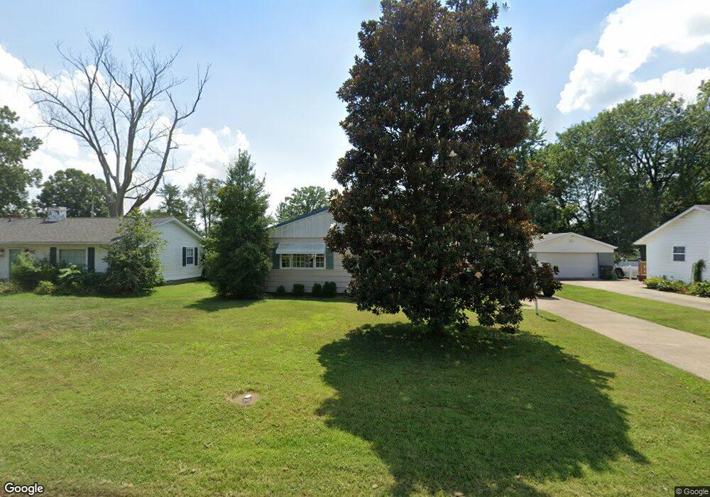 1731 Genung Dr, New Albany, IN 47150 - photo 1