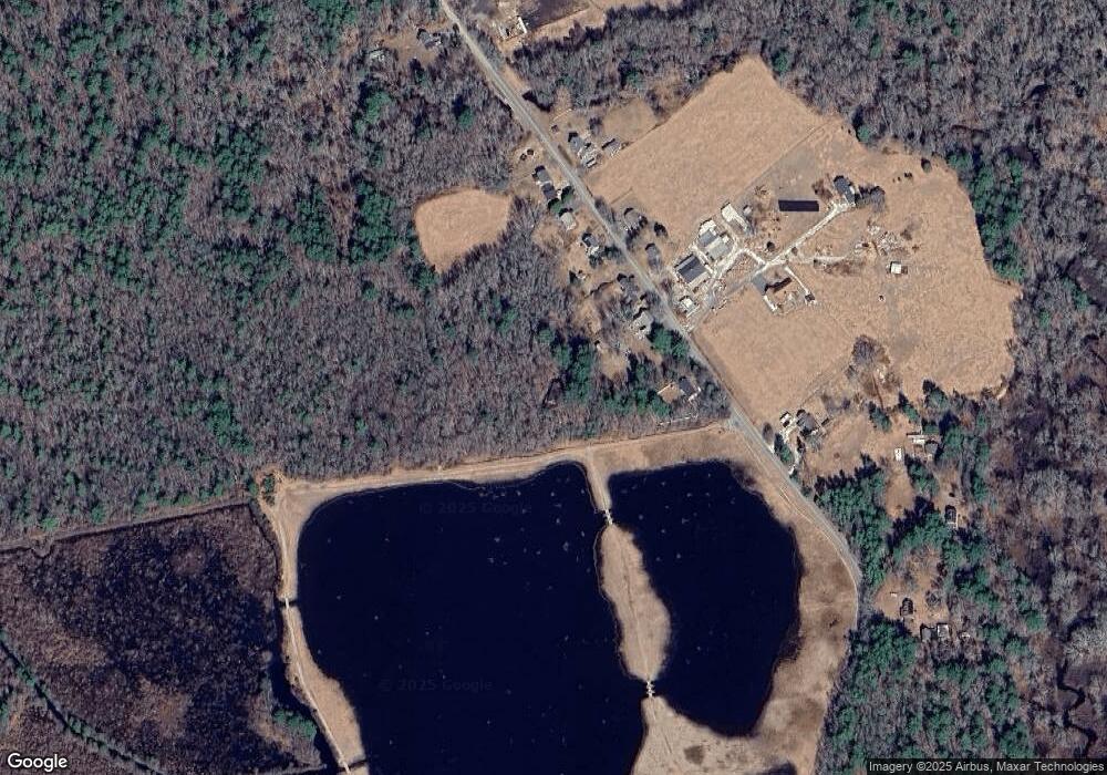 4 Richard Iii Ln, Mattapoisett, MA 02739 - photo 1