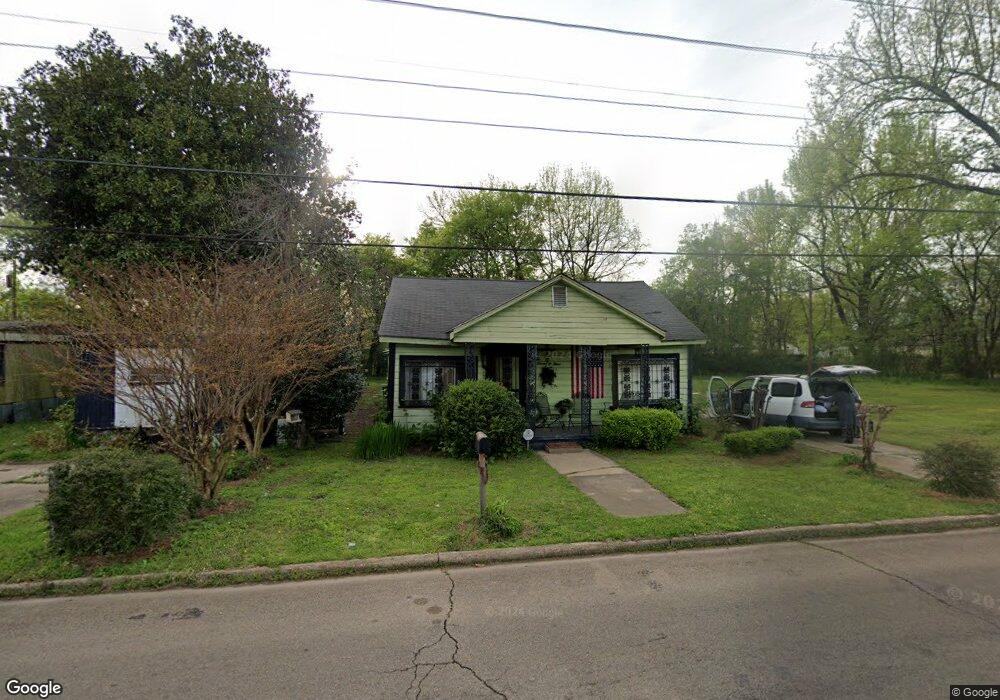 1103 20th St N, Columbus, MS 39701 - photo 1