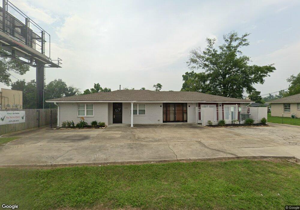 3228 Lake St, Lake Charles, LA 70601 - photo 1