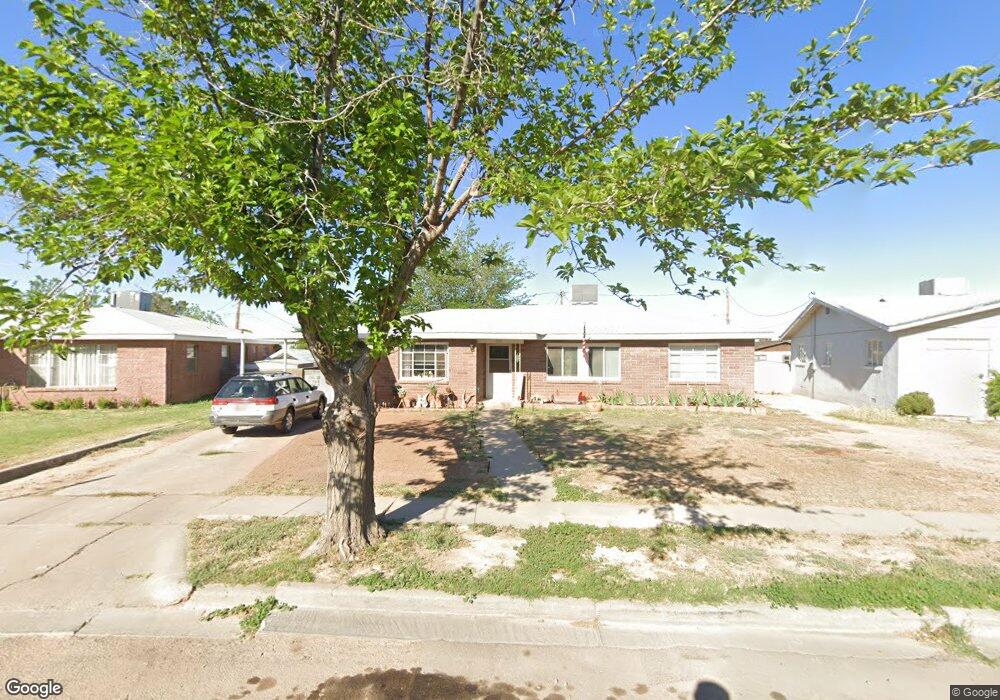 607 Adams Ave, Alamogordo, NM 88310 - photo 1