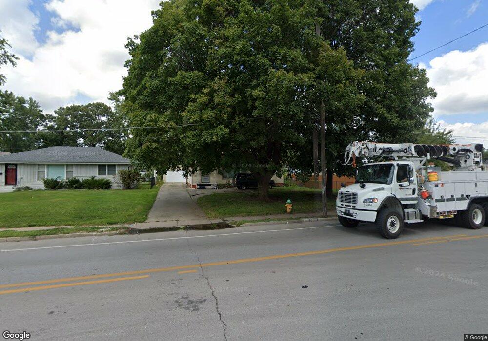 4905 Douglas Ave, Des Moines, IA 50310 - photo 1