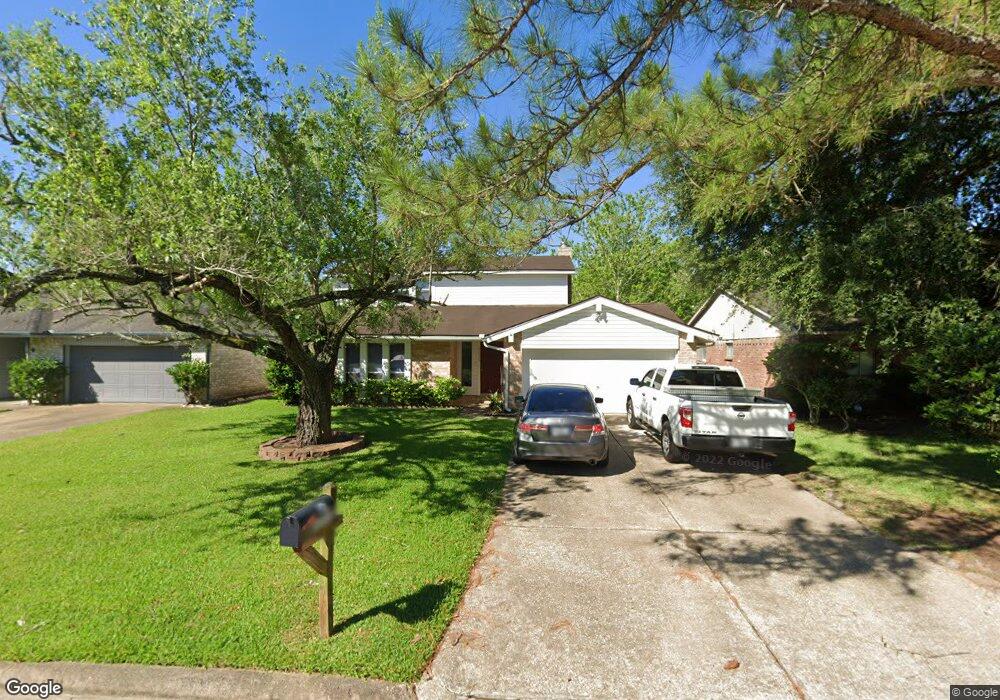 16930 Bougainvilla Ln, Friendswood, TX 77546 - photo 1