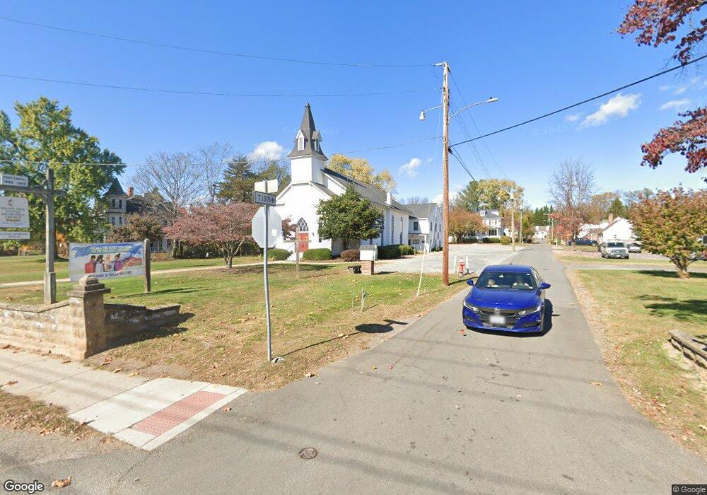 11 W Loudoun St, Round Hill, VA 20141 - photo 1