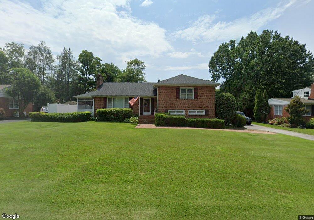 204 W Crest Rd, Wilmington, DE 19803 - photo 1