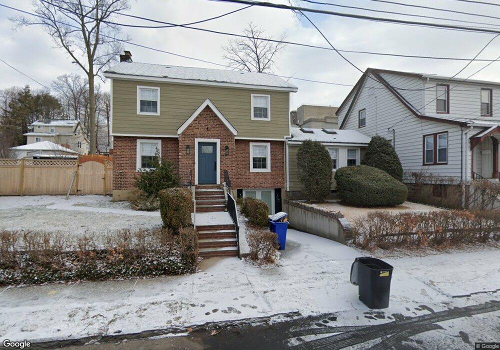 74 Aqueduct Ave, Yonkers, NY 10704 - photo 1