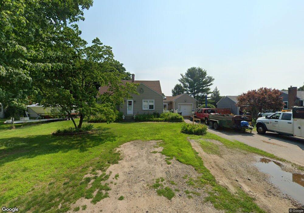 83 Maple Ave, Swansea, MA 02777 - photo 1