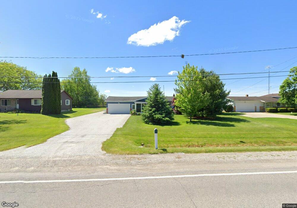 9035 Beecher Rd, Flushing, MI 48433 - photo 1