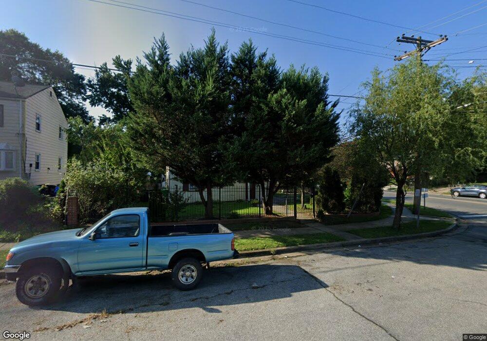 7001 Kent Town Dr, Hyattsville, MD 20785 - photo 1