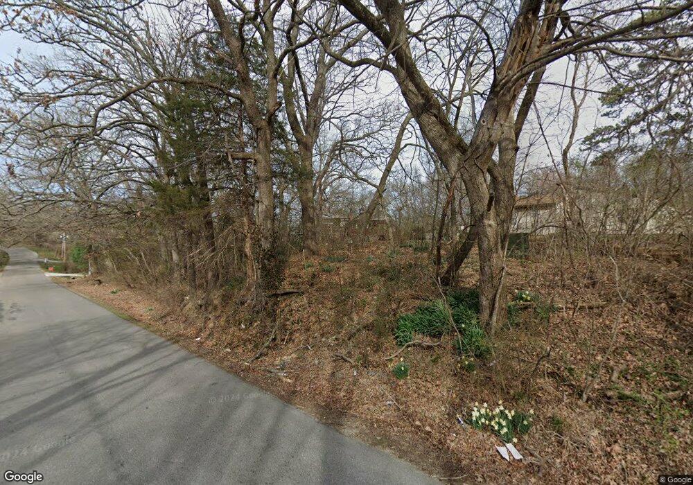 2213 W Central St, Siloam Springs, AR 72761 - photo 1