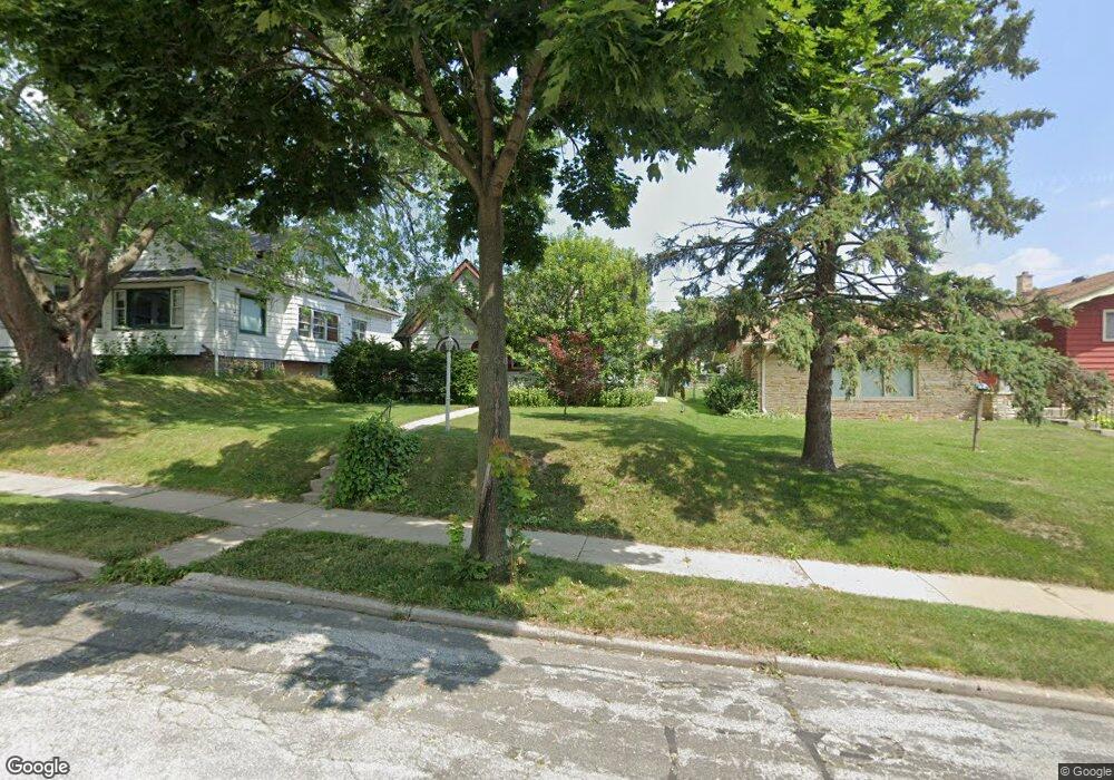 4254 S 1st Place, Milwaukee, WI 53207 - photo 1