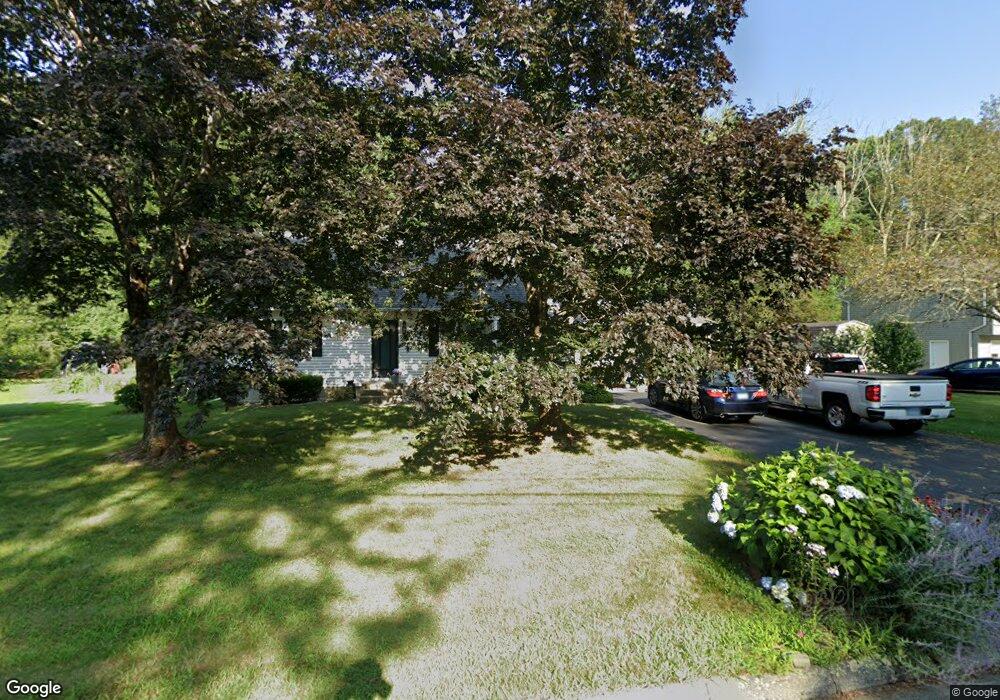 24 Fernwood St, Plainfield, CT 06374 - photo 1