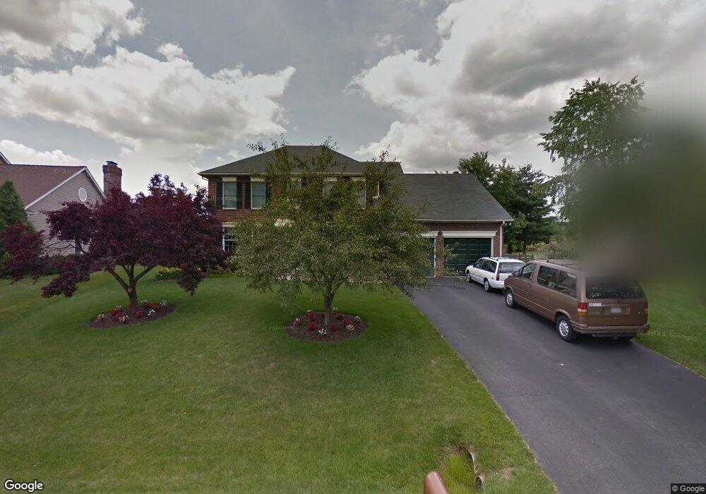 8216 Fox Hunt Ln, Frederick, MD 21702 - photo 1