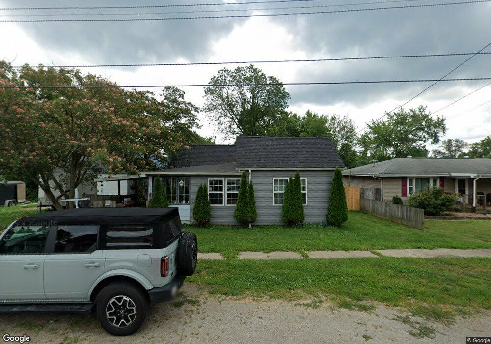 131 Central Ave, Blanchester, OH 45107 - photo 1