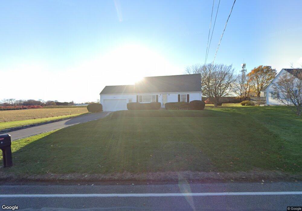 59 Berkeley Ave, Middletown, RI 02842 - photo 1